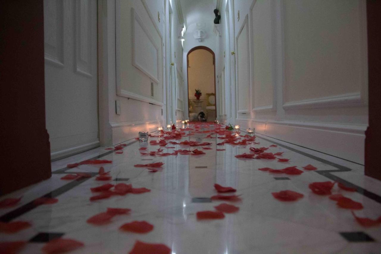 Erossuite Guesthouse Rome Bagian luar foto