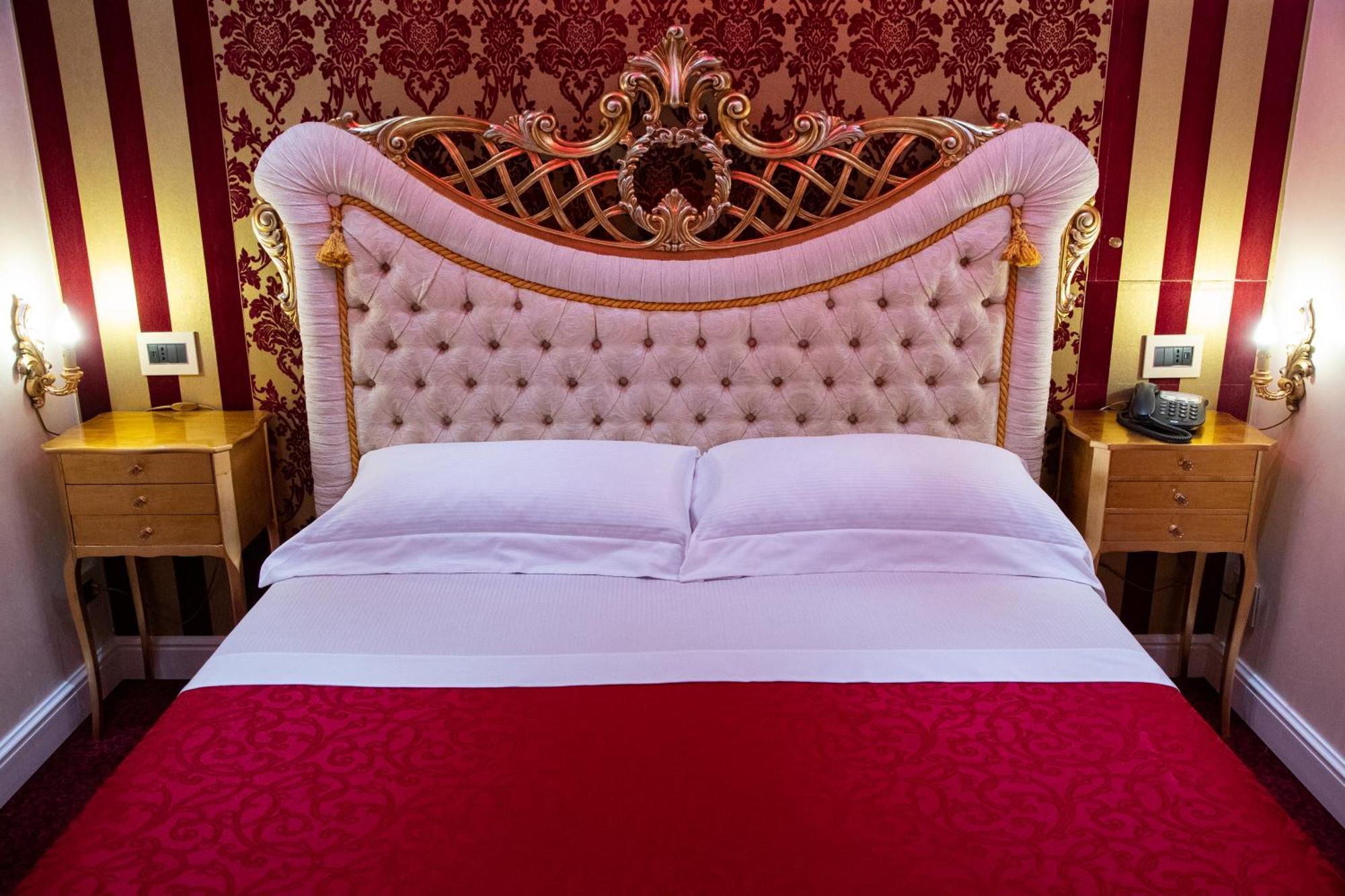 Erossuite Guesthouse Rome Bagian luar foto
